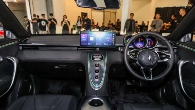 Interior GWM Ora 07. (Paultan)