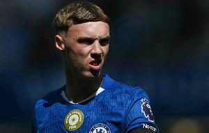 Penyerang Chelsea, Cole Palmer, dalam duel melawan Crystal Palace pada pekan pertama Premier League 2025/2026 di Stamford Bridge, London, Minggu (17/8/2025). (AFP/Justin Talis)