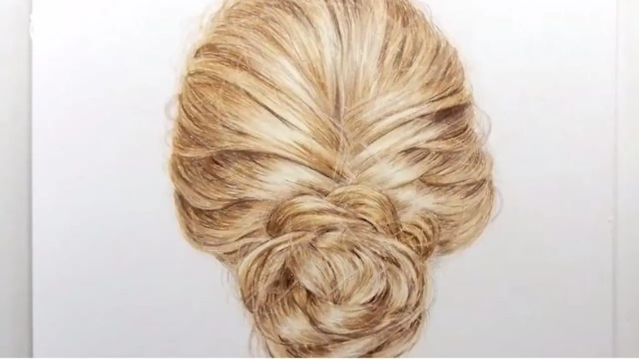 [Bintang] Modal Pensil, Cewek Ini Bikin Sketsa Rambut Mirip Banget Aslinya!