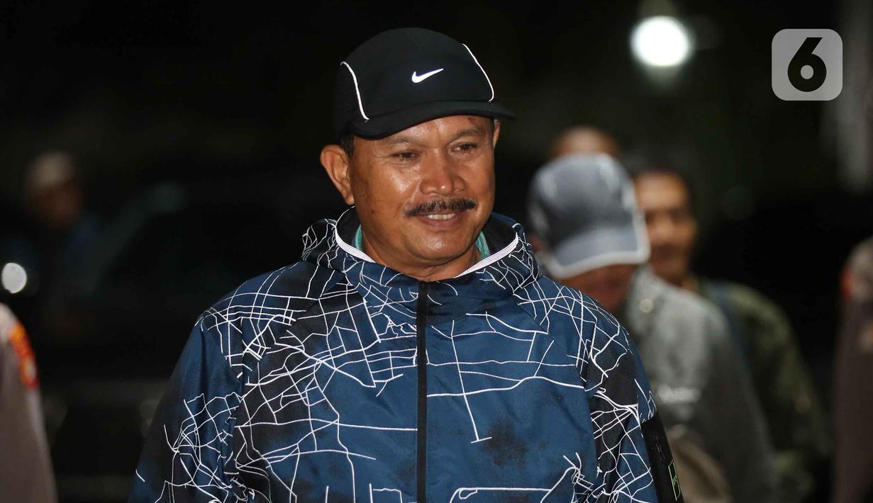 Tim KPK juga mengamankan barang bukti dalam bentuk uang tunai senilai ratusan juta rupiah. Tampak dalam foto, Wali Kota Madiun, Maidi saat tiba di Gedung Merah Putih Komisi Pemberantasan Komisi Pemberantasan Korupsi (KPK), Jakarta, Senin (19/1/2026). (Liputan6.com/Helmi Fithriansyah)