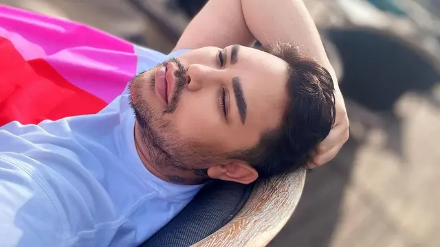 Ivan Gunawan Tampil Macho
