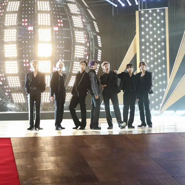 Penampilan BTS di Billboard Music Awards 2021