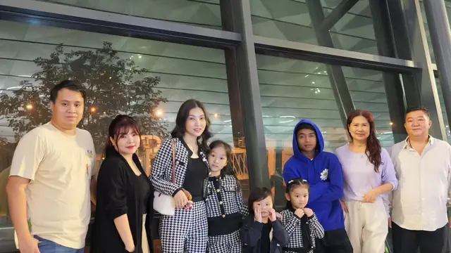 Potret Kedekatan Sarwendah dengan Mendiang Ayah (Instagram/@sarwendah29)