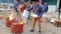 KPU Batam Musnahkan 7.148 Surat Suara Jelang Pencoblosan