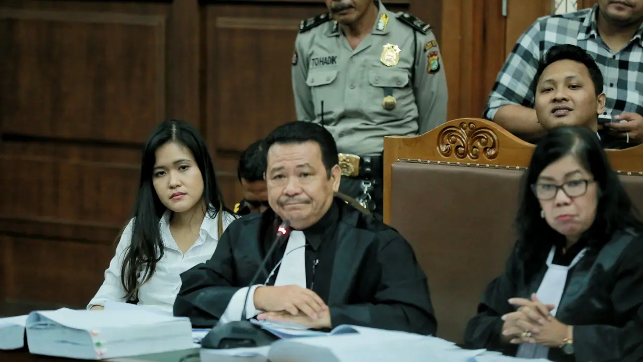 Hilangnya Celana Jessica Wongso Masih Misteri 