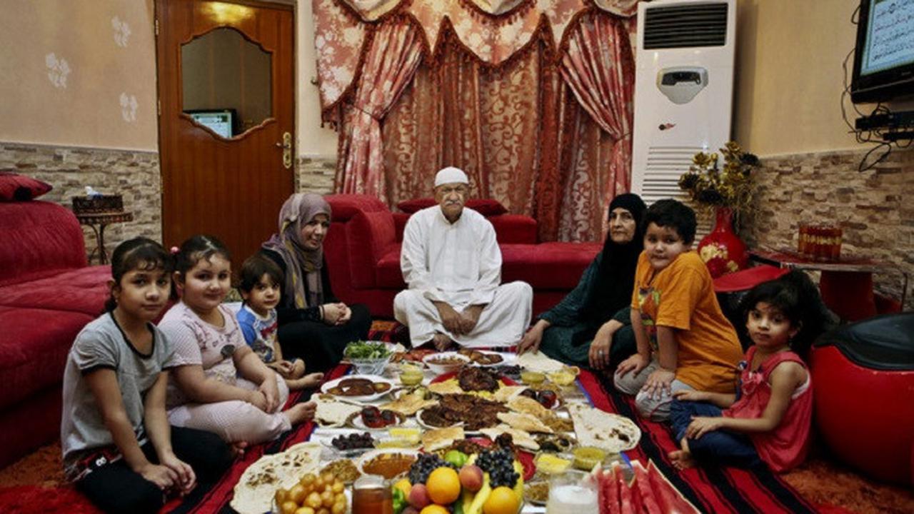 Ilustrasi keluarga menjalankan ibadah puasa (AP)