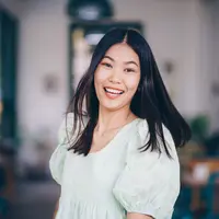 ilustrasi perempuan tertawa/Makhh/Shutterstock