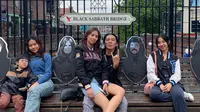 Bimbim Slank liburan ke Inggris bersama keluarga (Sumber: Instagram/bimbimslank)