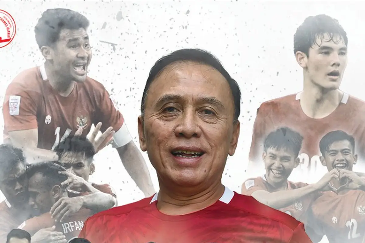 Poster dukungan final AFF 2020 dari Ketum PSSI Iwan Bule.