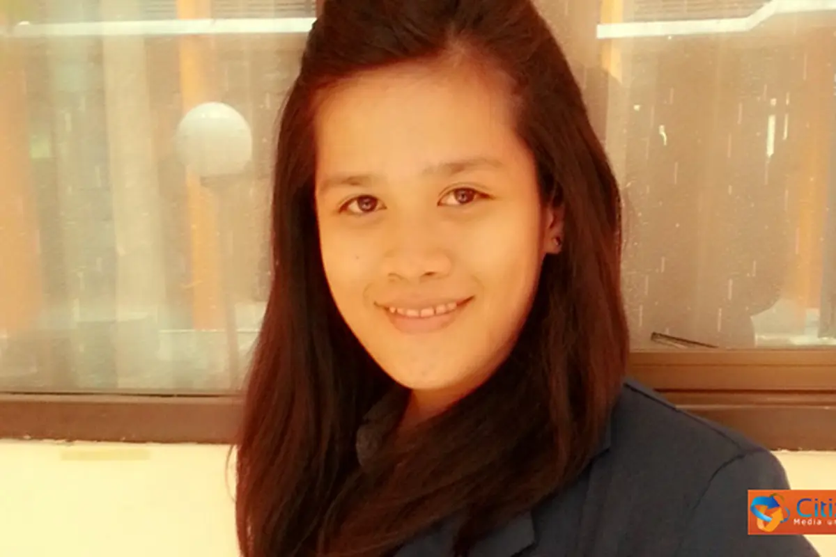 131221aanghgita.jpg