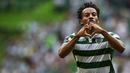 2. Andre Carrillo, gelandang Sporting ini menjadi buruan dari MU. Menurut A Bola, dirinya merupakan pemain incaran Mourinho dan untuk mewujudkan transfer itu Setan Merah menyiapkan dana sekitar 19 juta poundsterling. (AFP/Patricia De Melo Moreira)