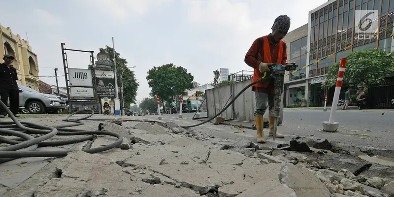 Memantau Proyek Revitalisasi Trotoar Kemang