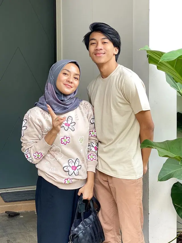 Bumi Pradipta dan Enno Lerian