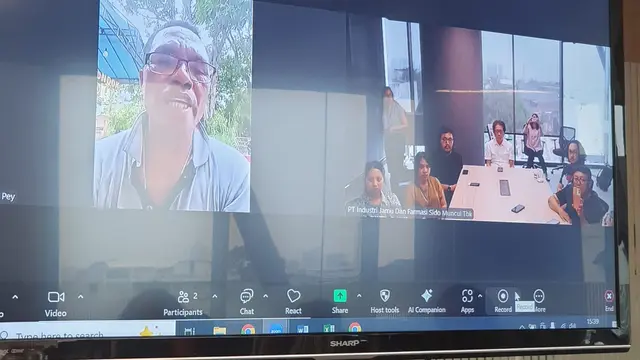 Sido Muncul Berikan Bantuan Rp350 Juta untuk Korban Bencana Erupsi Gunung Lewotobi Laki-Laki