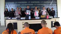 Polisi Tangkap Pencuri Emas Ratusan Juta Milik Pengacara di Tanggamus, Dua Siswi SMA Terlibat