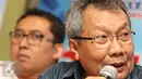 Wakil Ketua DPR Fadli Zon saat mendengarkan pendapat mantan Dirjen Minerba dan Panasbumi ESDM Simon F. Sembiring dalam diskusi 'Freeport Bikin Repot' di Jakarta, Sabtu (21/11). (Liputan6.com/Immanuel Antonius)