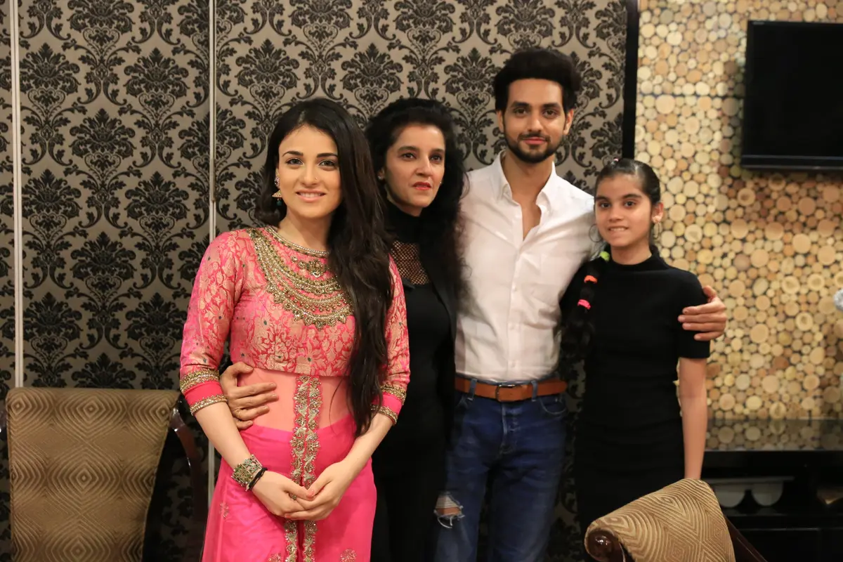 Ranveer dan Ishani