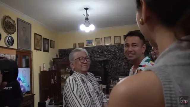 Raffi Ahmad - Bunda Iffet (Foto: YouTube)