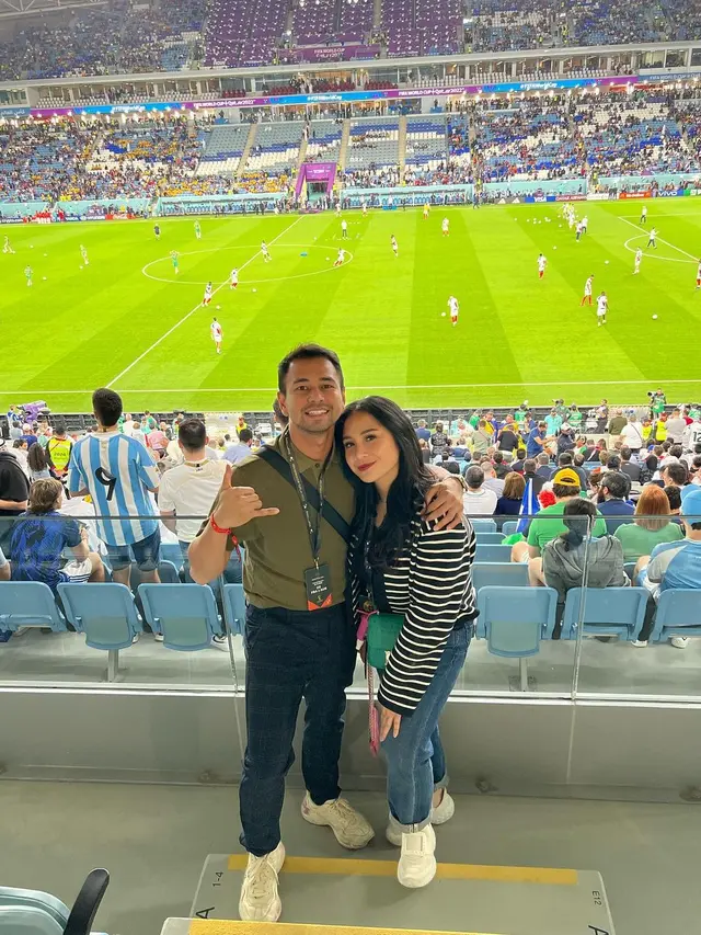9 Momen Raffi Ahmad Ajak Keluarga Nonton Piala Dunia 2022 di Qatar, Seru Banget