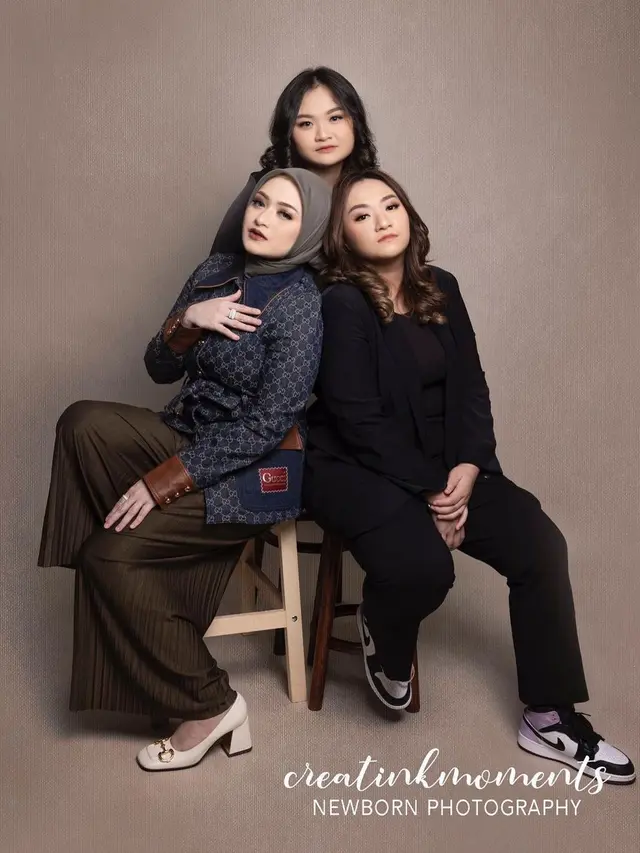 6 Momen Eratnya Hubungan Saudara Nathalie Holscher Bareng Adiknya, Saling Menguatkan