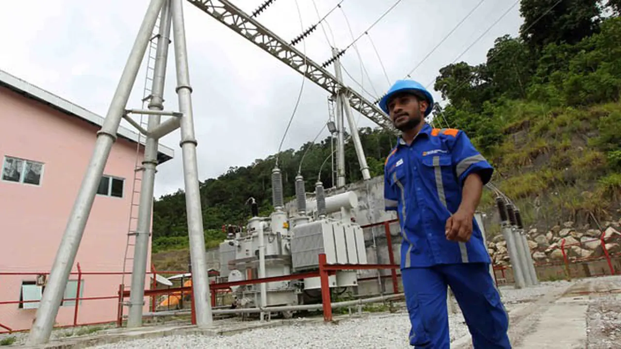 PLN Berikan Kado Indah Untuk Papua dan Papua Barat