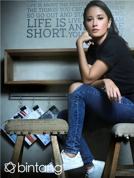 Sebegai pemeran, ia tidak hanya memikirkan tentang penghasilan yang didapat, tapi juga kualitasnya. Ia mendedikasikan dirinya untuk bermain film kelas festival. (Foto: Galih W. Satria/Bintang.com)