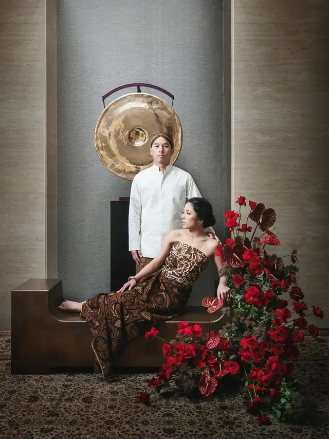 7 Potret Prewedding Arya Bakrie dan Vannya Istarinda Ini Curi Perhatian