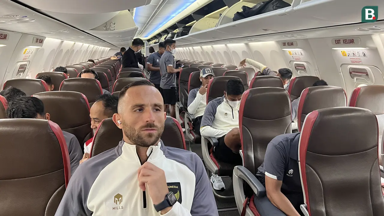 Foto: Mengikuti Perjalanan Satu Pesawat dengan Rombongan Timnas Indonesia untuk Jalani Laga Piala AFF 2022 Kontra Brunei Darussalam