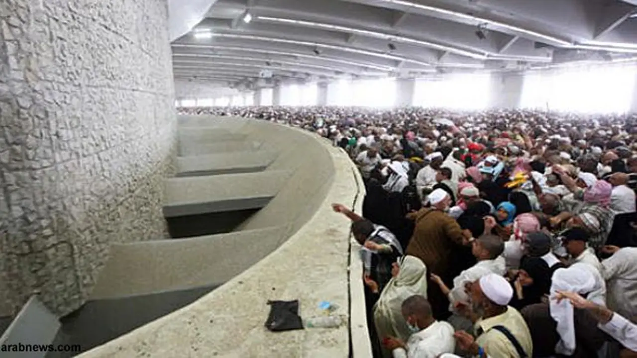 tarif-haji-130716b.jpg