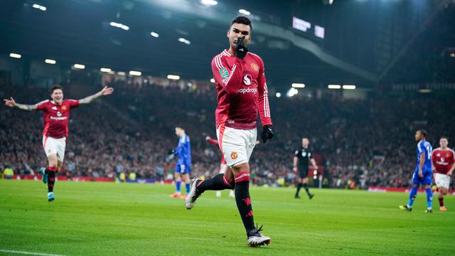Foto: Melihat Permainan MU Selepas Ditinggal Erik ten Hag, Gacor Lolos ke Perempat Final Carabao Cup
