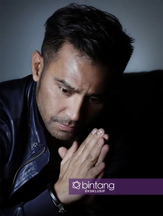 Foto dan wawancara eksklusif Judika dengan Bintang.com beberapa waktu lalu. Fotografer: Galih W Satria, DI: Muhamad Iqbal Nurfajri. (Galih W. Satria/Bintang.com)