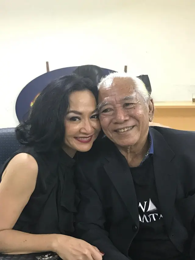 Nomo Koeswoyo dan Chicha Koeswoyo. (Foto: Dok. Instagram @chichakoeswoyo)