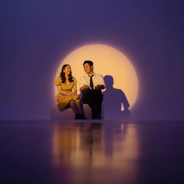7 Gaya Prewedding Ashilla Zee Eks Blink dan Kekasih, Serasi Bertema La La Land