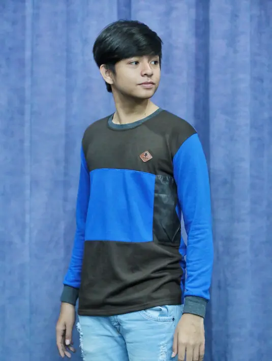 Ada moment yang paling berkesan saat Angga Aldi Yunada menjalani syuting Mermaid in Love. Angga mendapatkan surprise pas ultahnya. Selain dikerjain, juga handphone diilangin seharian. (Adrian Putra/Bintang.com)