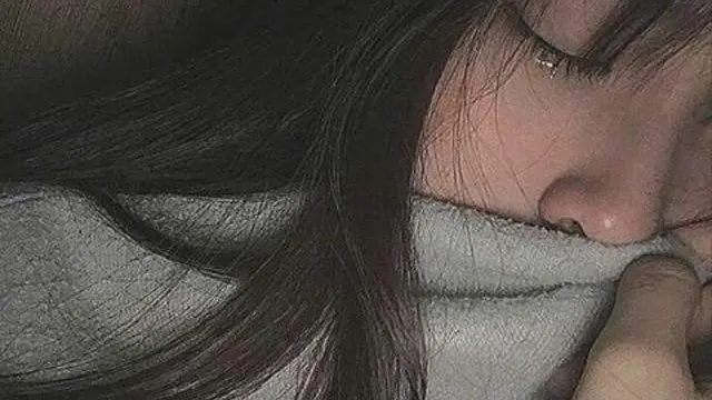 Ilustrasi Sedih. (foto: Pinterest).