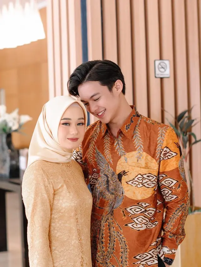 Rey Mbayang dan Dinda Hauw