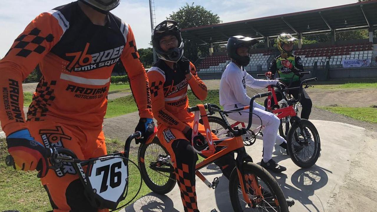 Ratusan Atlet Ikut Kejurnas BMX 2022