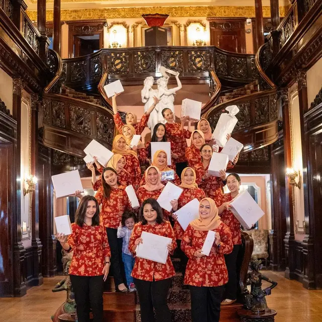 Enzy Storia di KBRI Washington DC, Amerika Serikat