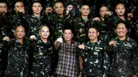 Presiden Filipina Rodrigo Duterte memerintahkan tentaranya untuk menghancurkan Abu Sayyaf (Reuters)