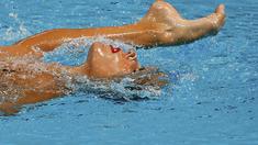 Perenang indah Spanyol, Ona Carbonell sedang beraksi di nomor Solo Free Routine dalam Kejuaraan Dunia Akuatik 2015 di Kazan, Rusia. (27/7/2015). (Reuters/Michael Dalder)