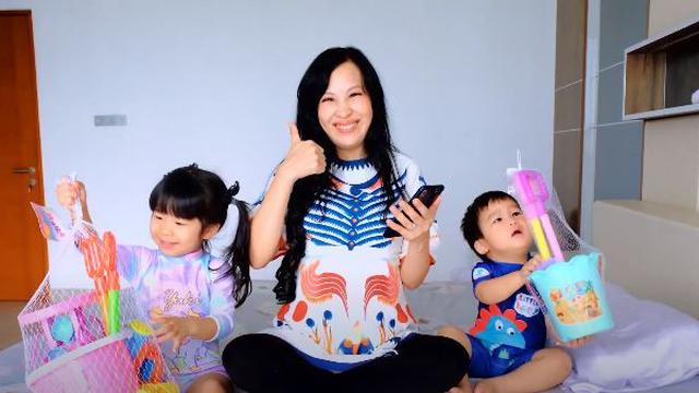 Diary Fimela: Berbagi Tips Parenting, Lina Amelia Jadi ...