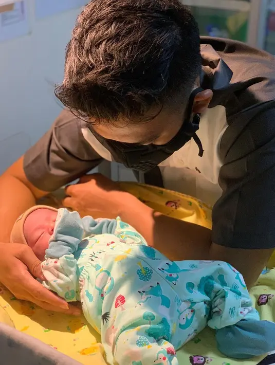 anak Nadya Mustika Rahayu dan Rizky DA 2 (Instagram/baihaqqi_syaki_ramadhan)