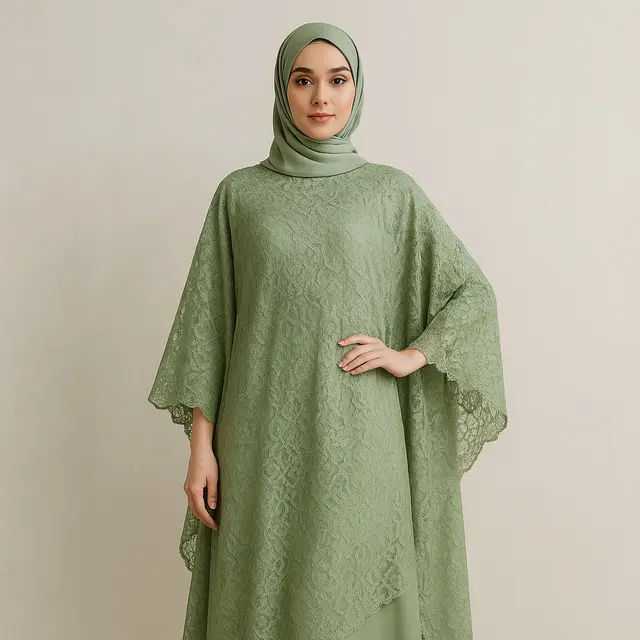 Gamis Brokat Kaftan Modern dengan Potongan Asimetris