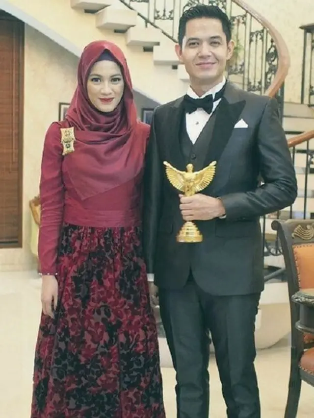 Dude Harlino dan Alyssa Soebandono