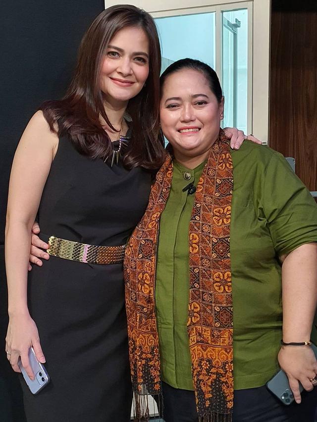 Mbak You dan Cut Tary. (Foto: Instagram @mbakyou17)
