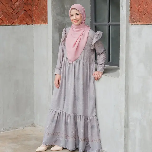 8 OOTD Hijab Ibu Muda Kekinian yang Bisa Ditiru dari Citra Kirana hingga Dinda Hauw