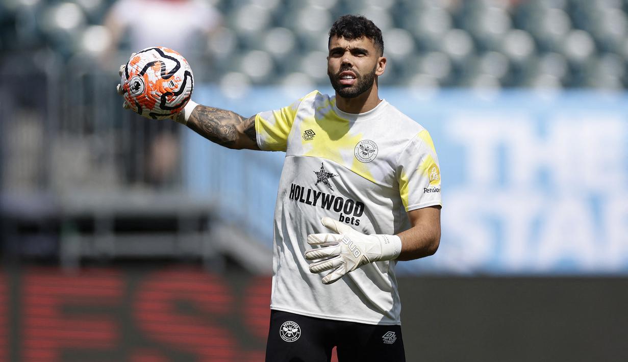 Arsenal Resmi Pinjam David Raya dari Brentford