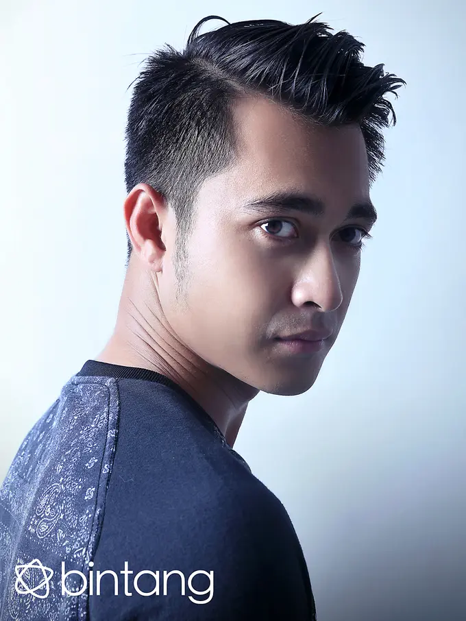 [Bintang] Eza Gionino