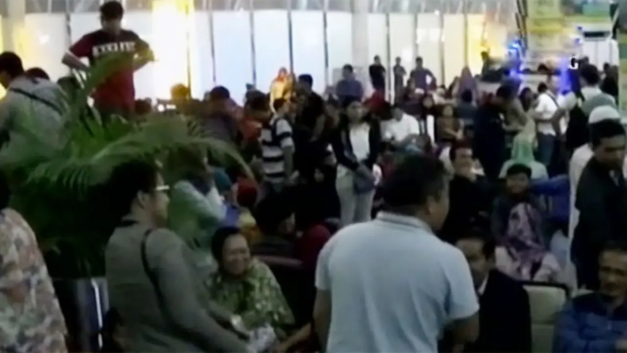 (Lip6 Siang) LIVE-Soetta