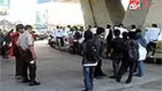 Para wartawan di Makassar, Sulsel, mengecam ulah oknum polisi yang melakukan kekerasan kepada wartawan di Dobo, Maluku Tenggara. Kapolri diminta memecat oknum tersebut. 